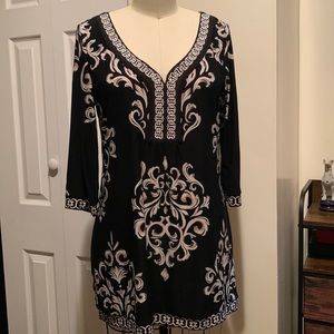 White House Black Market Top